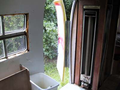 {short description of image}